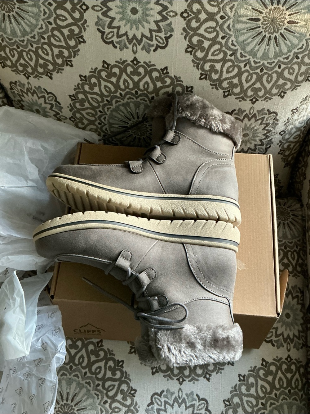 CLIFFS by White Mountain Women’s Charcoal Boots size 8.5 - New in box